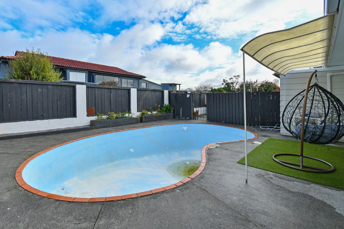 66 Hyperion Drive, Randwick Park, Auckland - Carousel 11