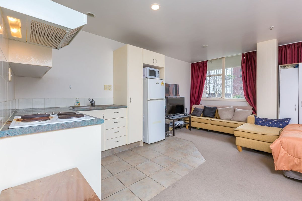 5B/2 Whitaker Place, Grafton, Auckland - Carousel 1