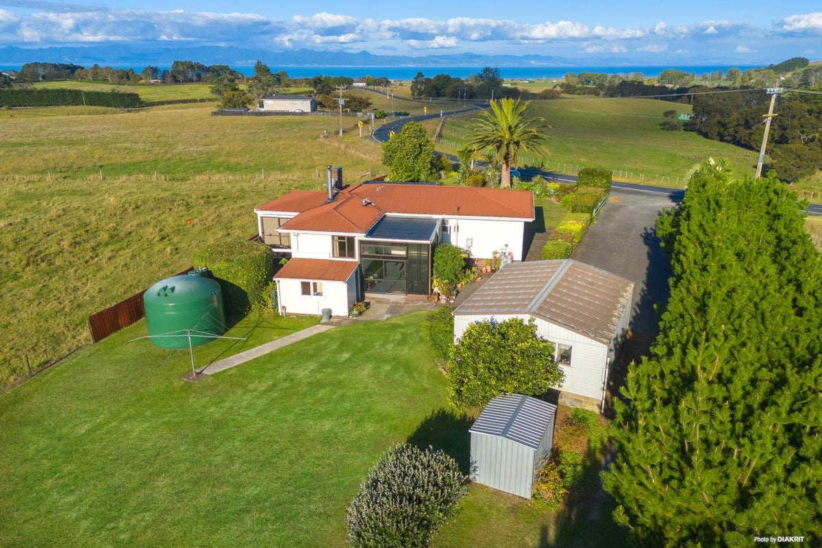 272 Kaiaua Road, Pokeno - Carousel 2