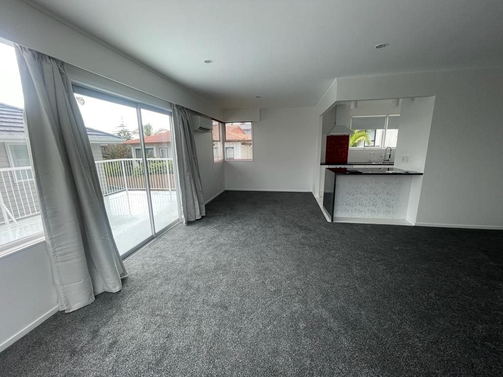 8 Firth Road, Torbay, North Shore City, Auckland - Carousel 2