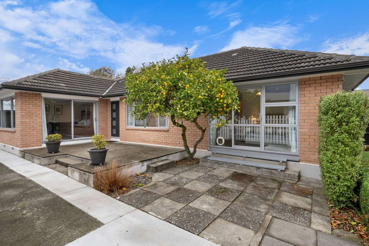 14 Hudson Street, Bryndwr, Christchurch - Carousel 2