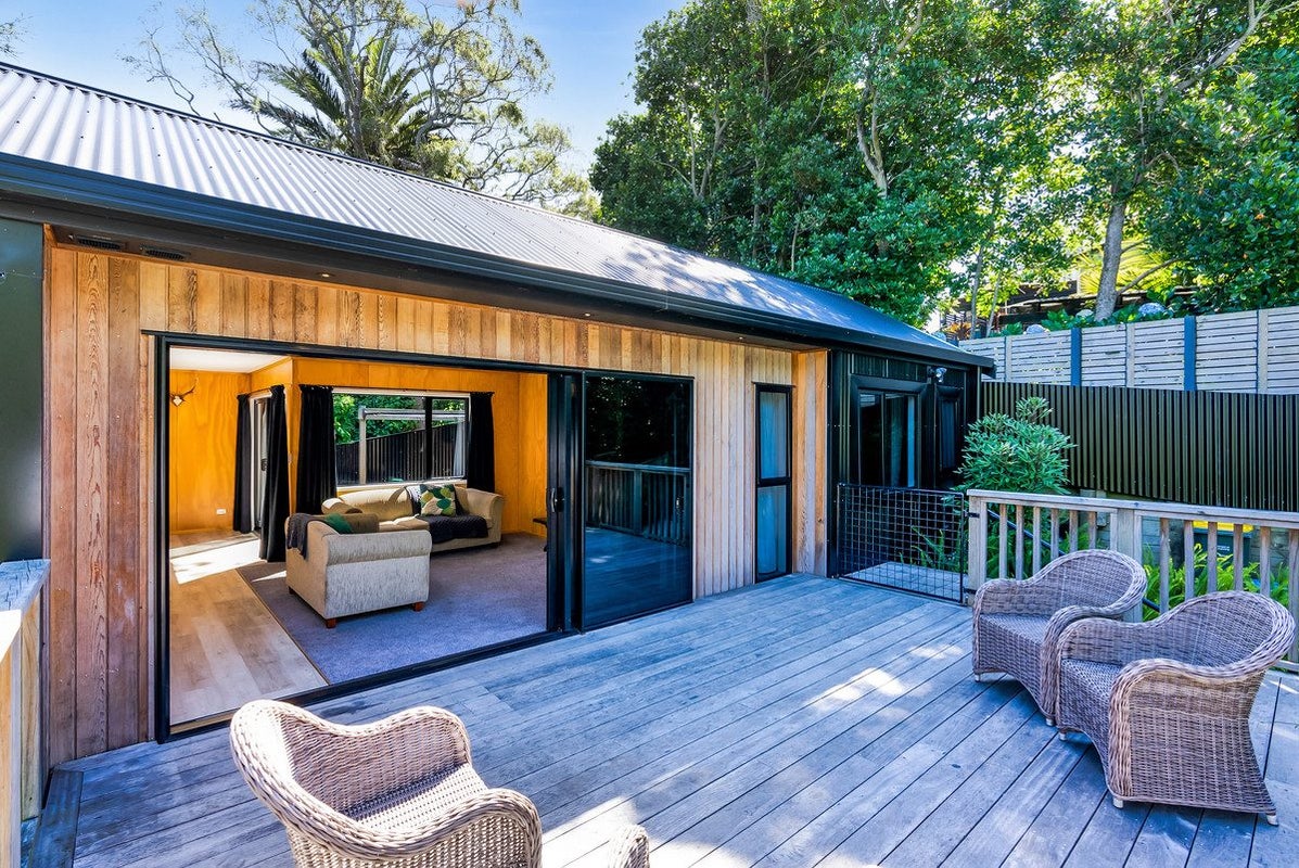 49A Wallace Place, Westown, New Plymouth - Carousel 1