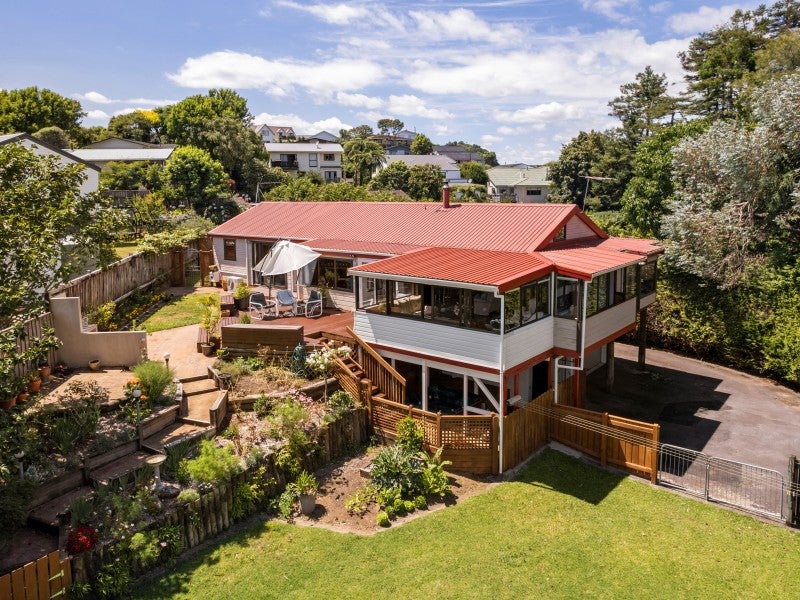 24A Branch Road, Highlands Park, New Plymouth - Carousel 17