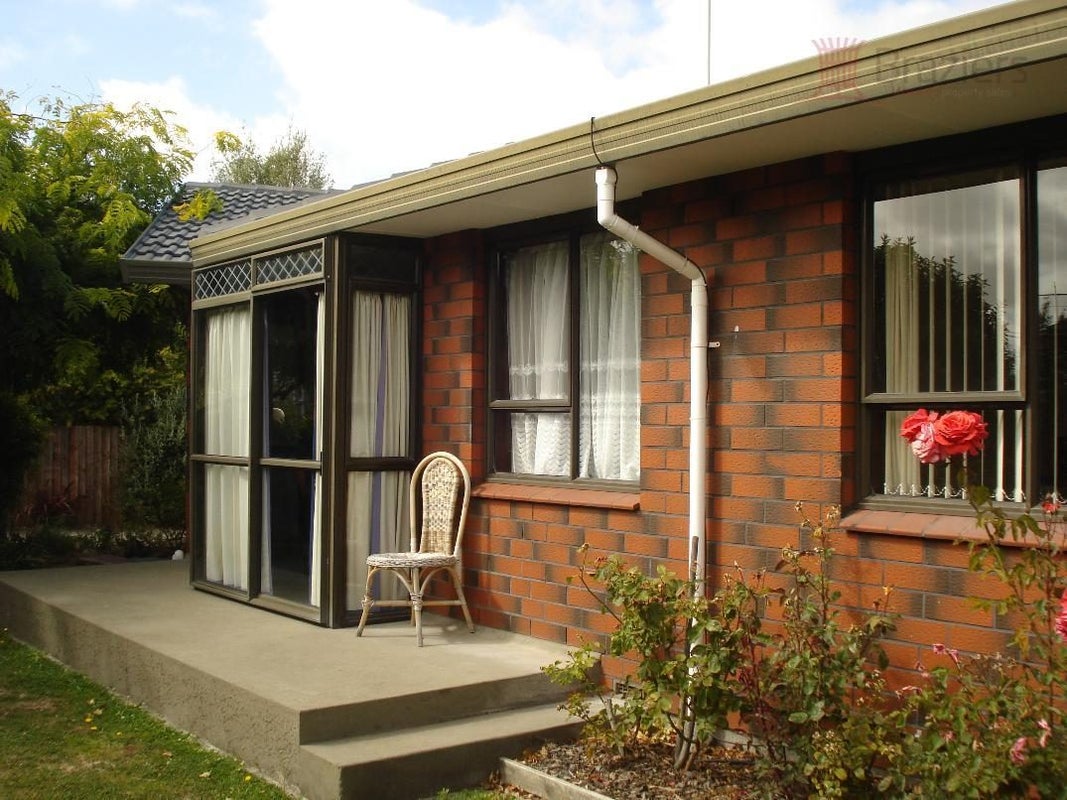 250 Centaurus Road, Saint Martins, Christchurch - Carousel 1