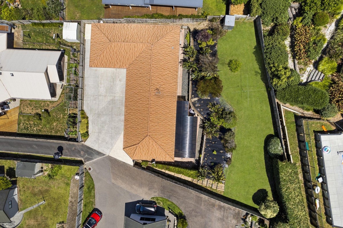 37 Discovery Drive, Flagstaff, Hamilton - Carousel 20