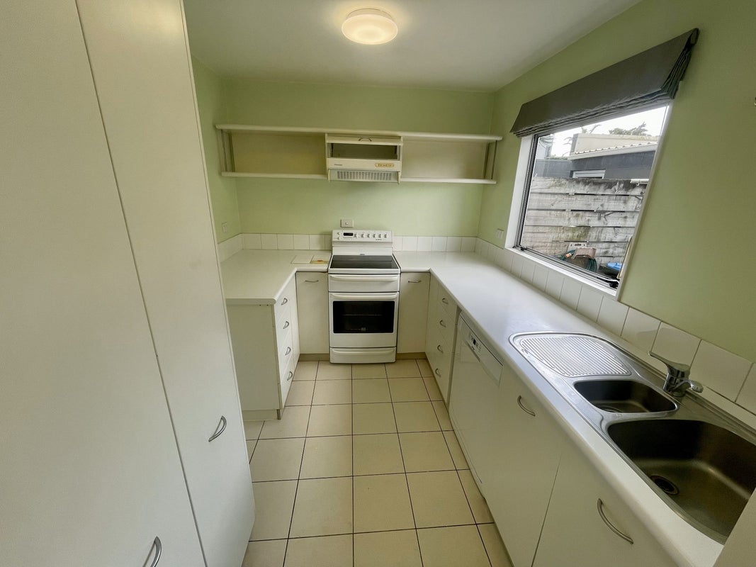 9/8 Eaglehurst Road, Ellerslie, Auckland - Carousel 2
