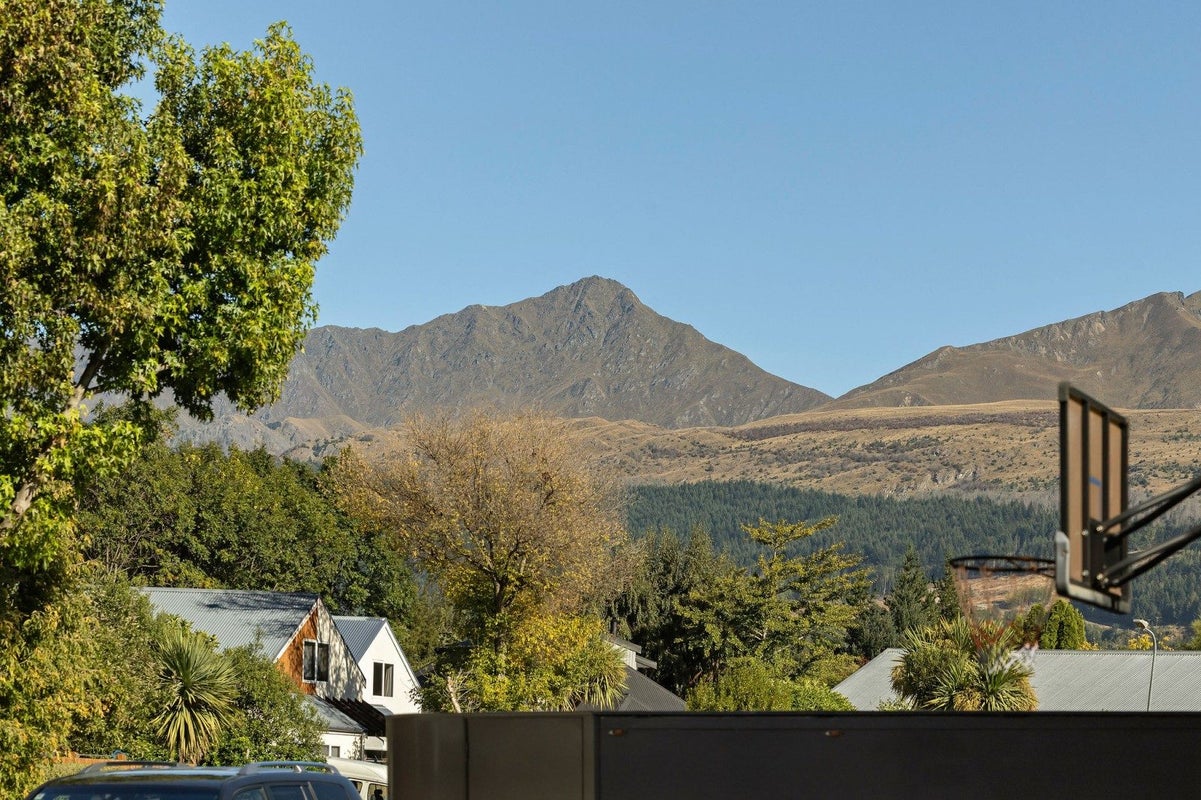 8 Kawarau Place, Frankton, Queenstown - Carousel 26