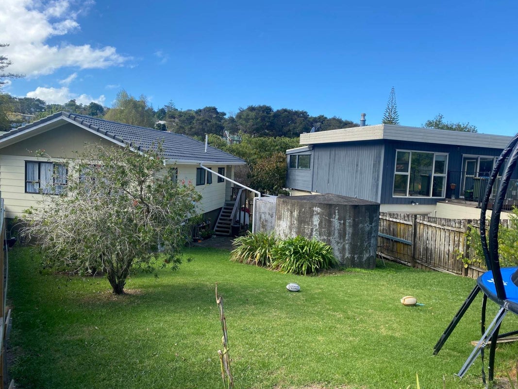 77 Gledstane Road, Stanmore Bay, Whangaparaoa - Carousel 24