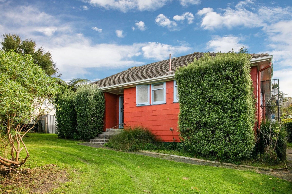 23 Cambridge Terrace, Kaiti, Gisborne - Carousel 14
