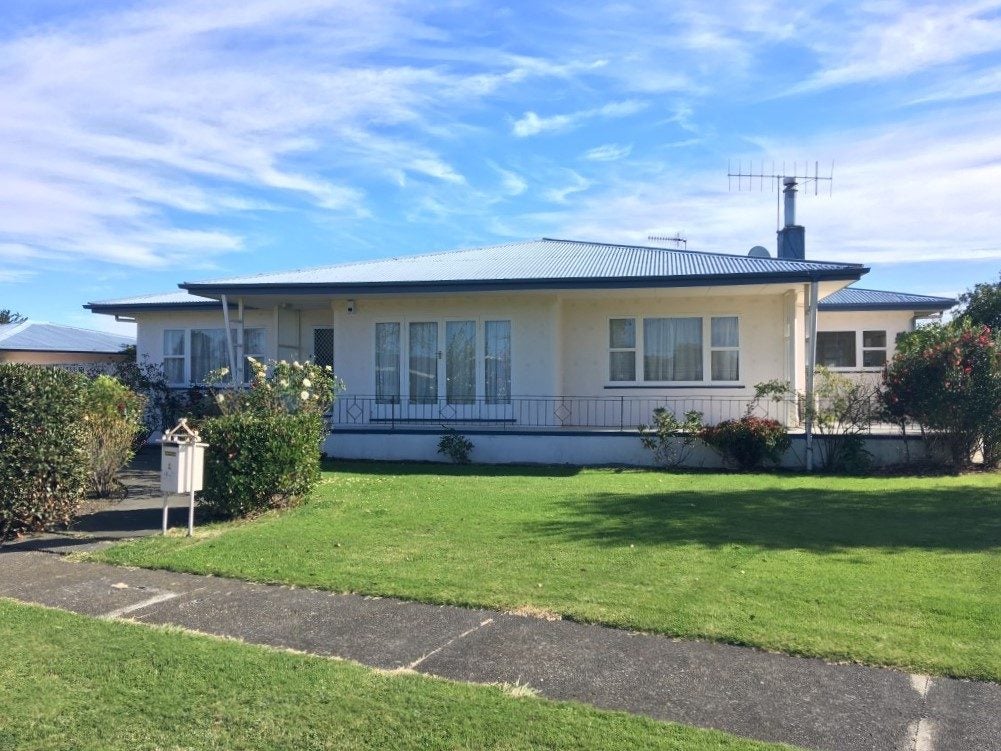 1 Butler Street, Onekawa, Napier - Carousel 1