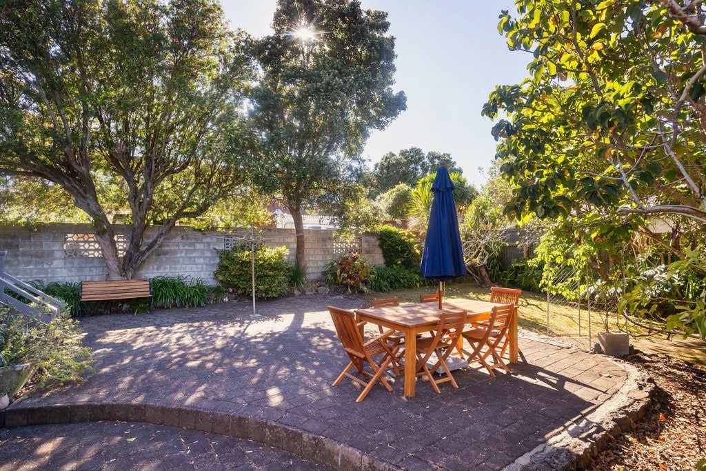 32 Willcott Street, Mount Albert, Auckland - Carousel 2