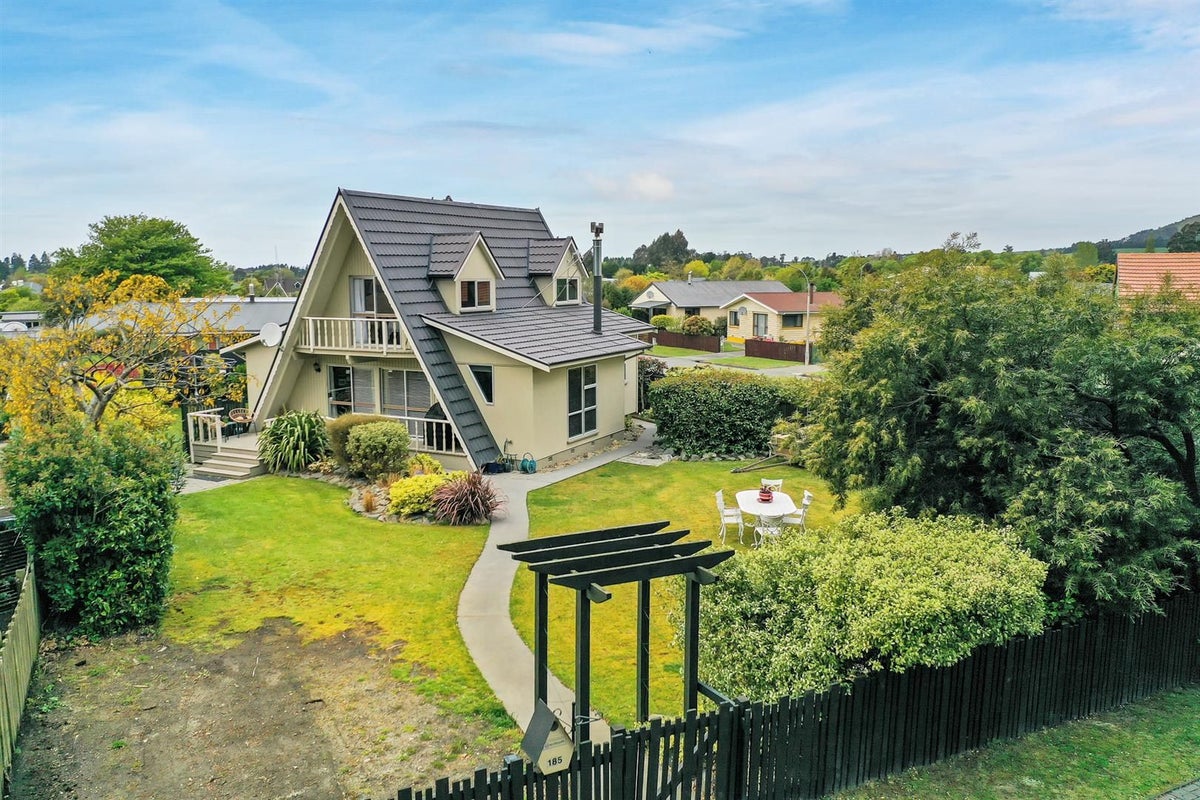 185 Queen Street, Waimate, Waimate - Carousel 23