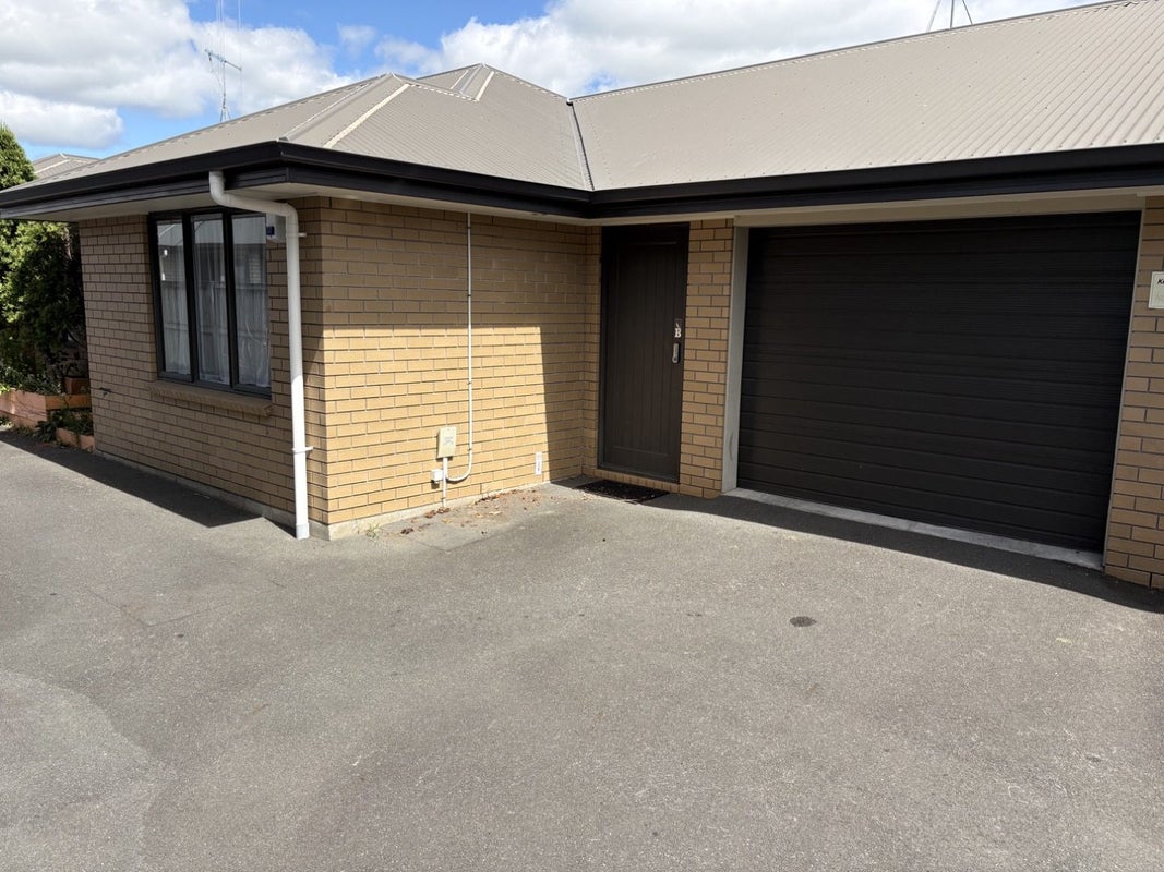 52B Lorne Street, Melville, Hamilton - Carousel 12