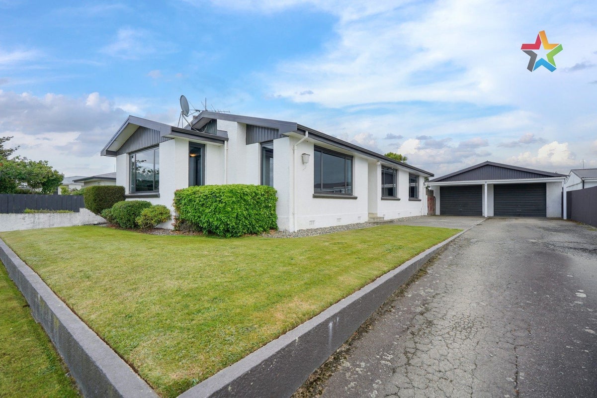 384 St Andrew Street, Glengarry, Invercargill - Carousel 1