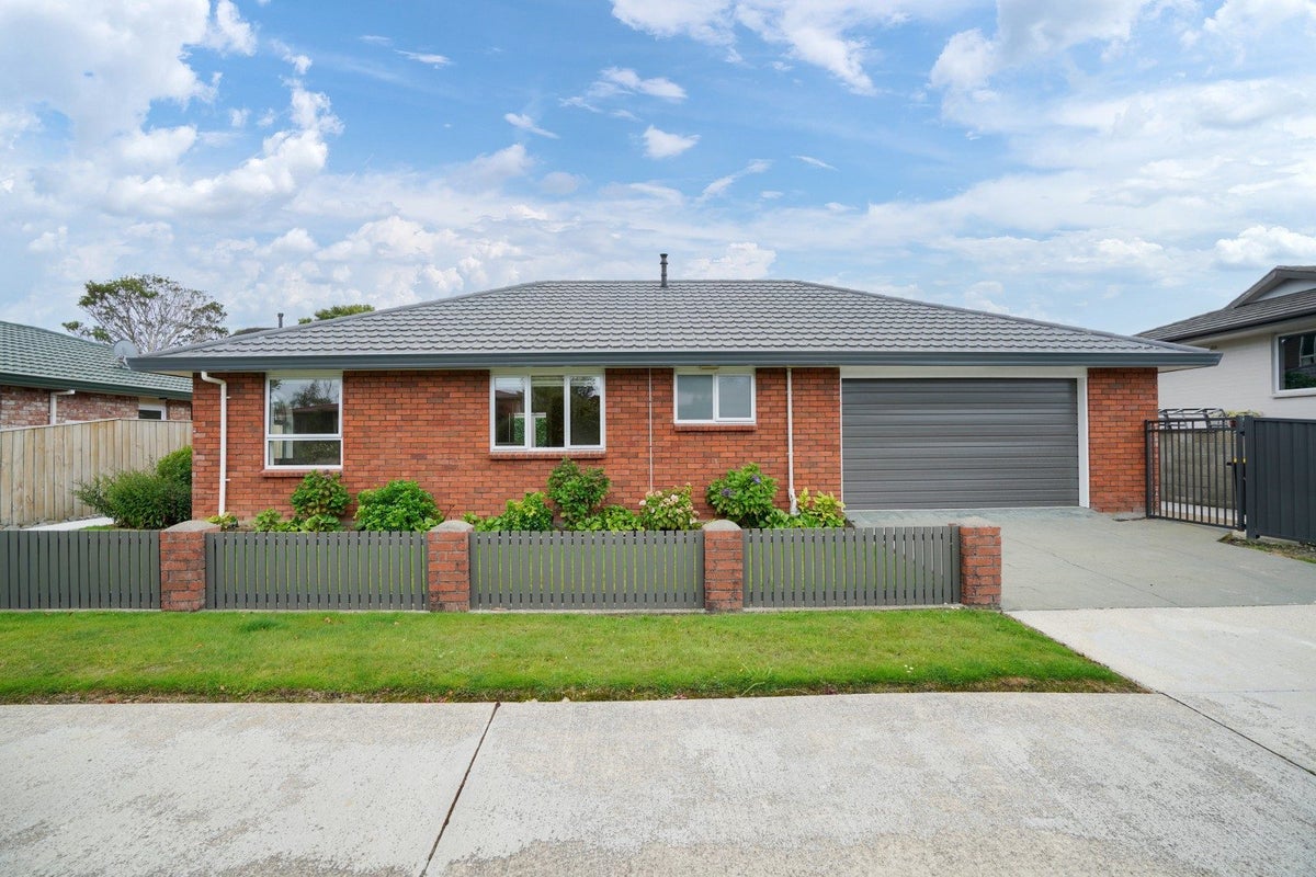 2 Elm Crescent, Gladstone, Invercargill - Carousel 17