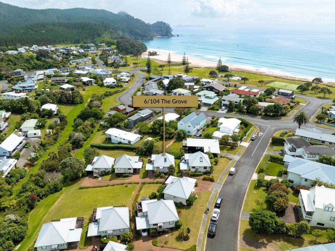 6/104 The Grove, Onemana, Whangamata - Carousel 1