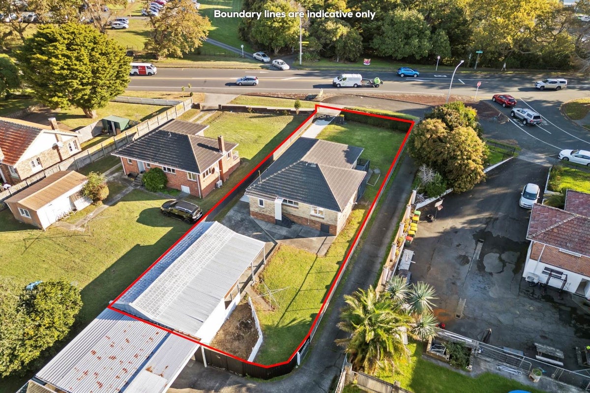 1/6 Great South Road, Papakura, Papakura, Auckland - Carousel 16