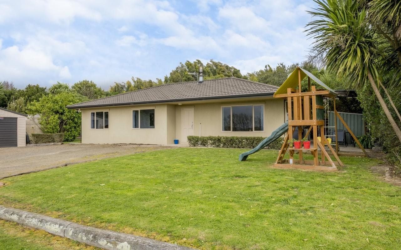 91 Buckley Road, Shannon, Palmerston North - Carousel 1