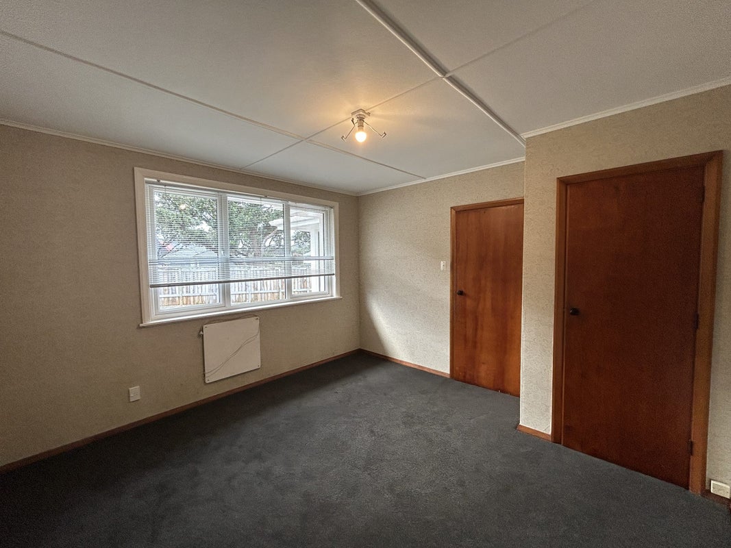 102 Miramar Avenue, Miramar, Wellington - Carousel 19