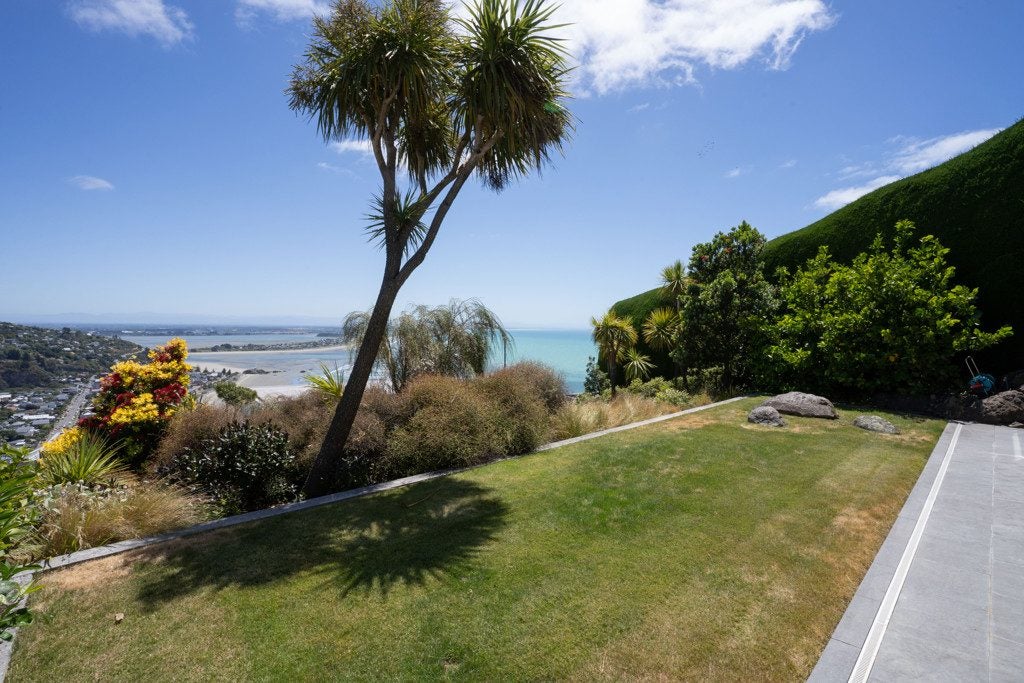7 Scarborough Fare, Scarborough, Christchurch - Carousel 27