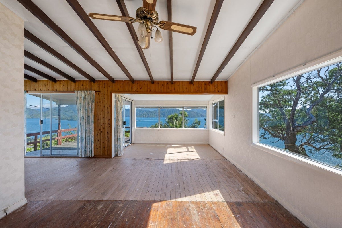 308 Port Underwood Road, Whatamango Bay, Picton - Carousel 1
