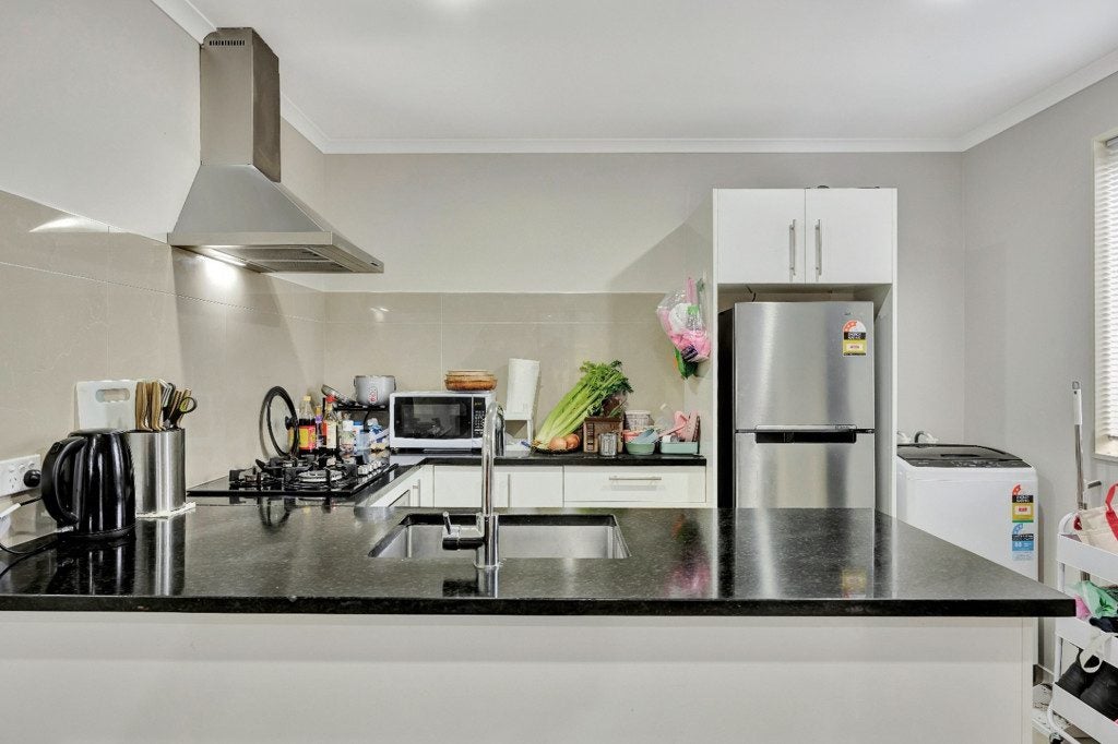 7A Vesty Avenue, Hillcrest, Hamilton - Carousel 2