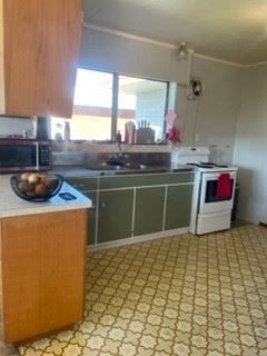 9 Oxford Street, Tirau, Tirau - Carousel 18