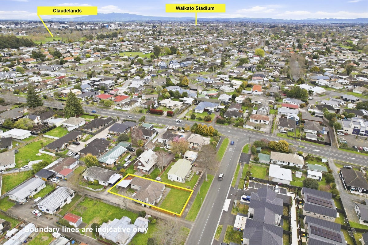 10A Mardon Road, Enderley, Hamilton, Waikato - Carousel 13