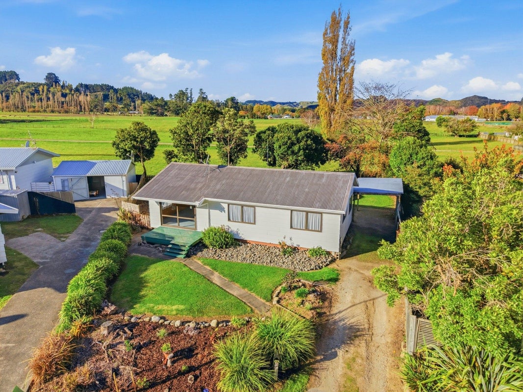 36 Willow Place, Aramoho, Whanganui, Manawatu / Whanganui - Carousel 2