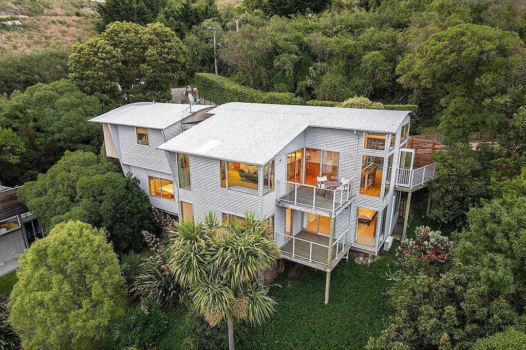 143 Taylors Mistake Road, Scarborough, Christchurch - Carousel 1