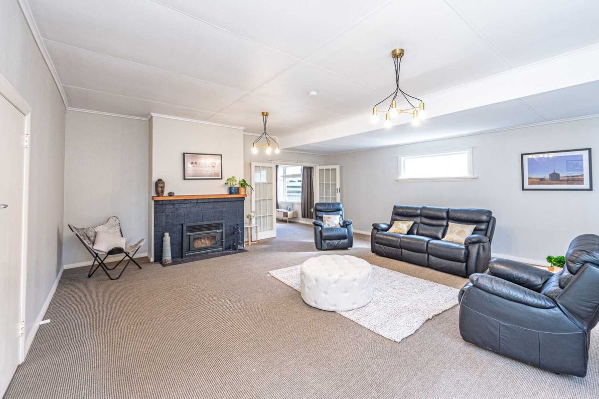 4 Godwin Crescent, College Estate, Whanganui, Manawatu / Whanganui - Carousel 2