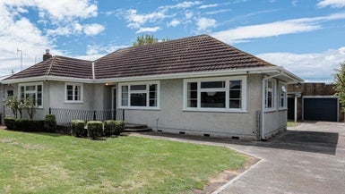1005 Oliphant Road, Raureka, Hastings - Carousel 1