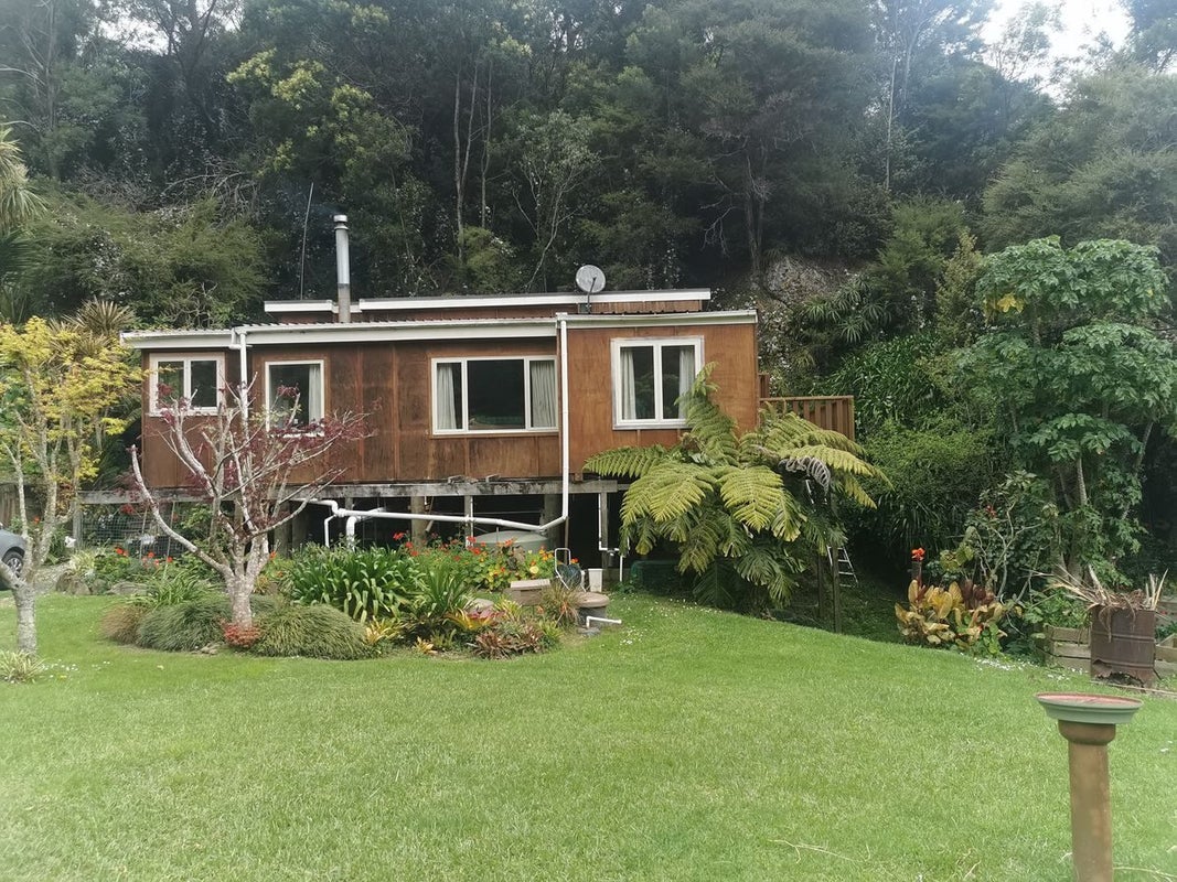 12 Moanataiari Creek Road, Thames - Carousel 2