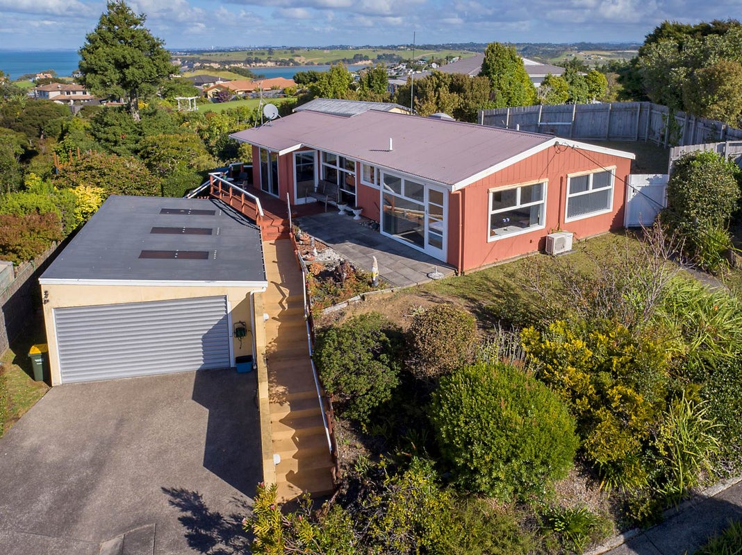 102 Wade River Road, Stanmore Bay, Whangaparaoa - Carousel 2