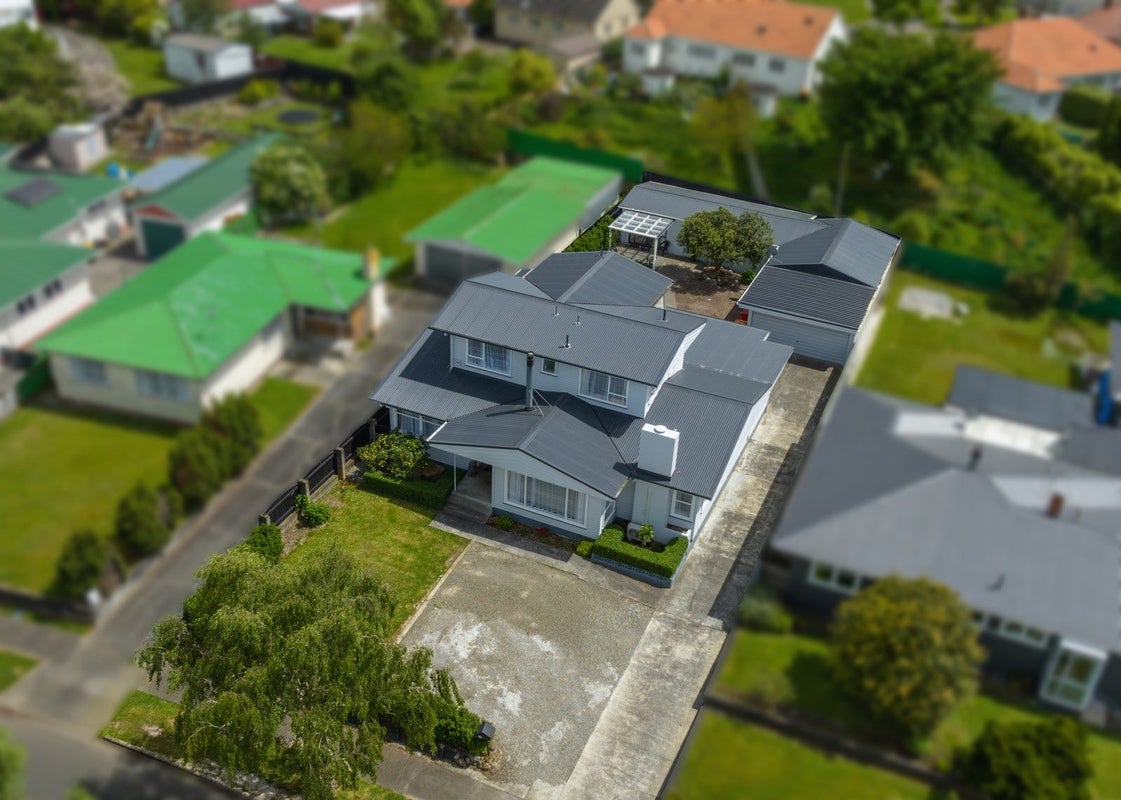 10 Parkland Crescent, Terrace End, Palmerston North - Carousel 2