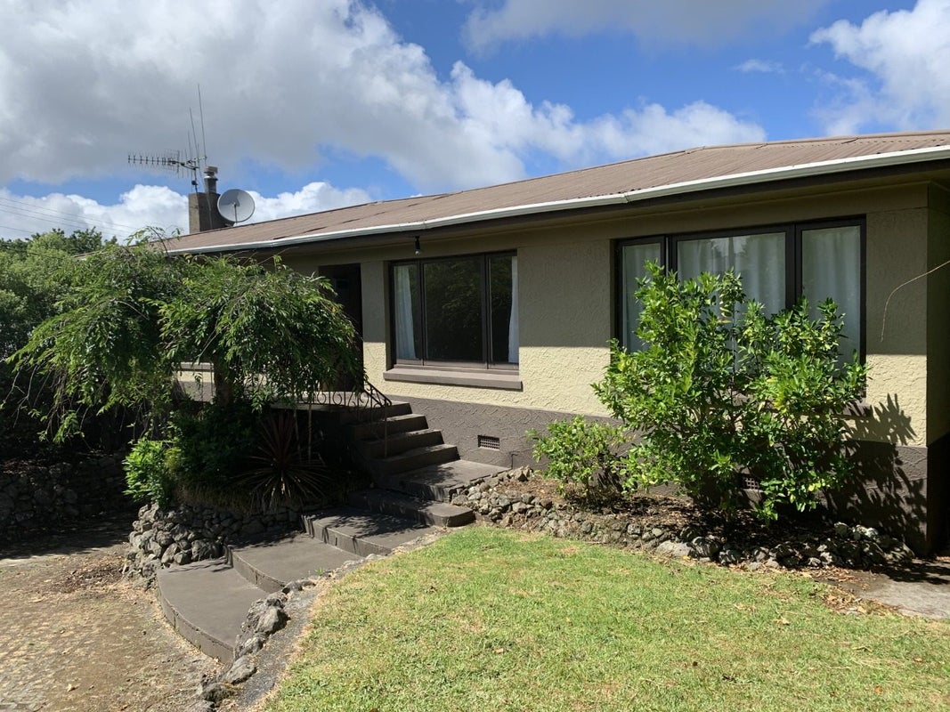 393 Kamo Road, Kamo, Whangarei - Carousel 1