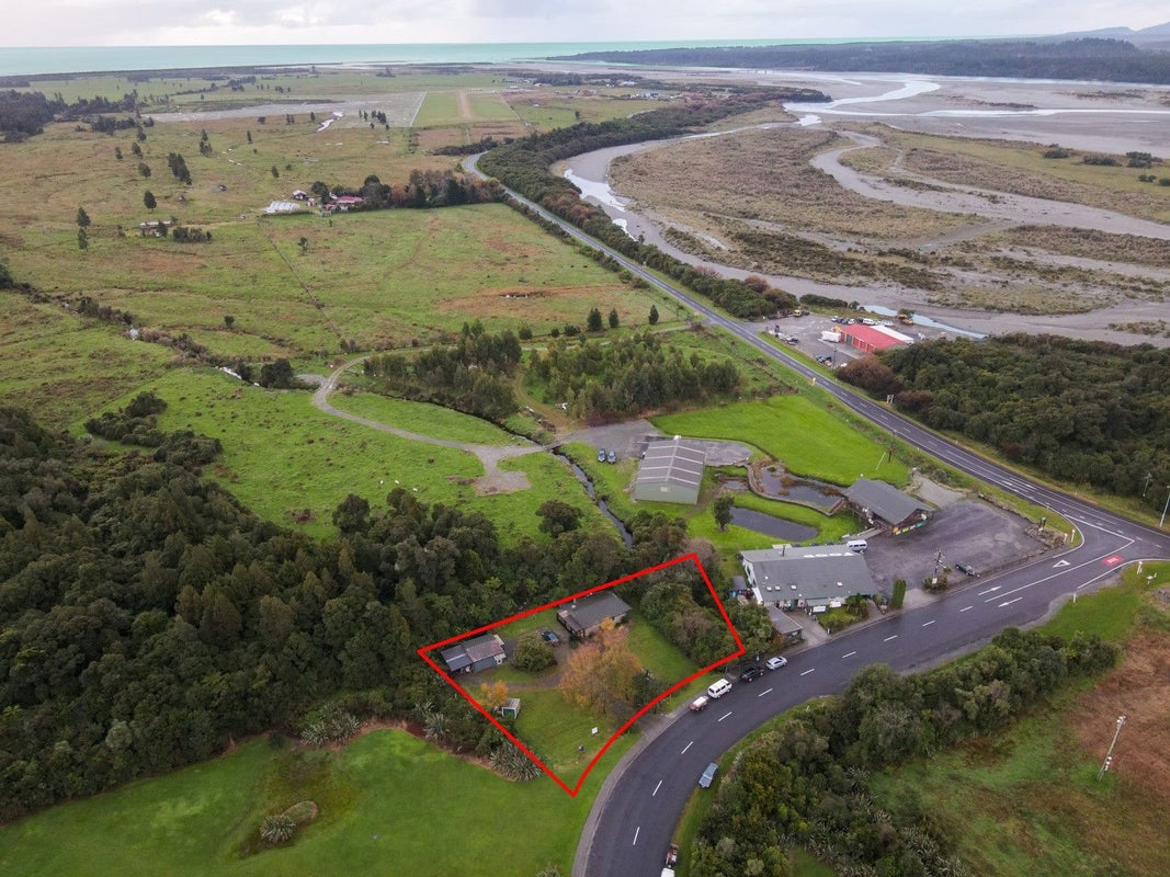 6 Marks Road, Haast - Carousel 1
