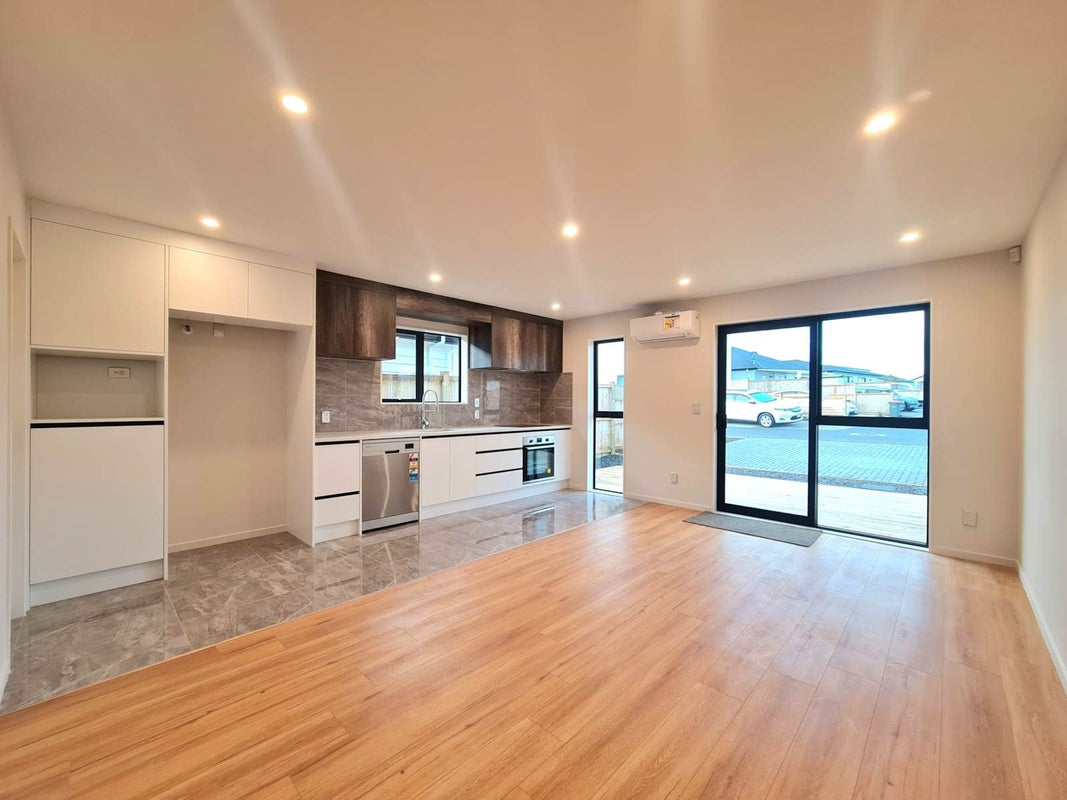 40 Auranga Drive, Karaka, Papakura - Carousel 2
