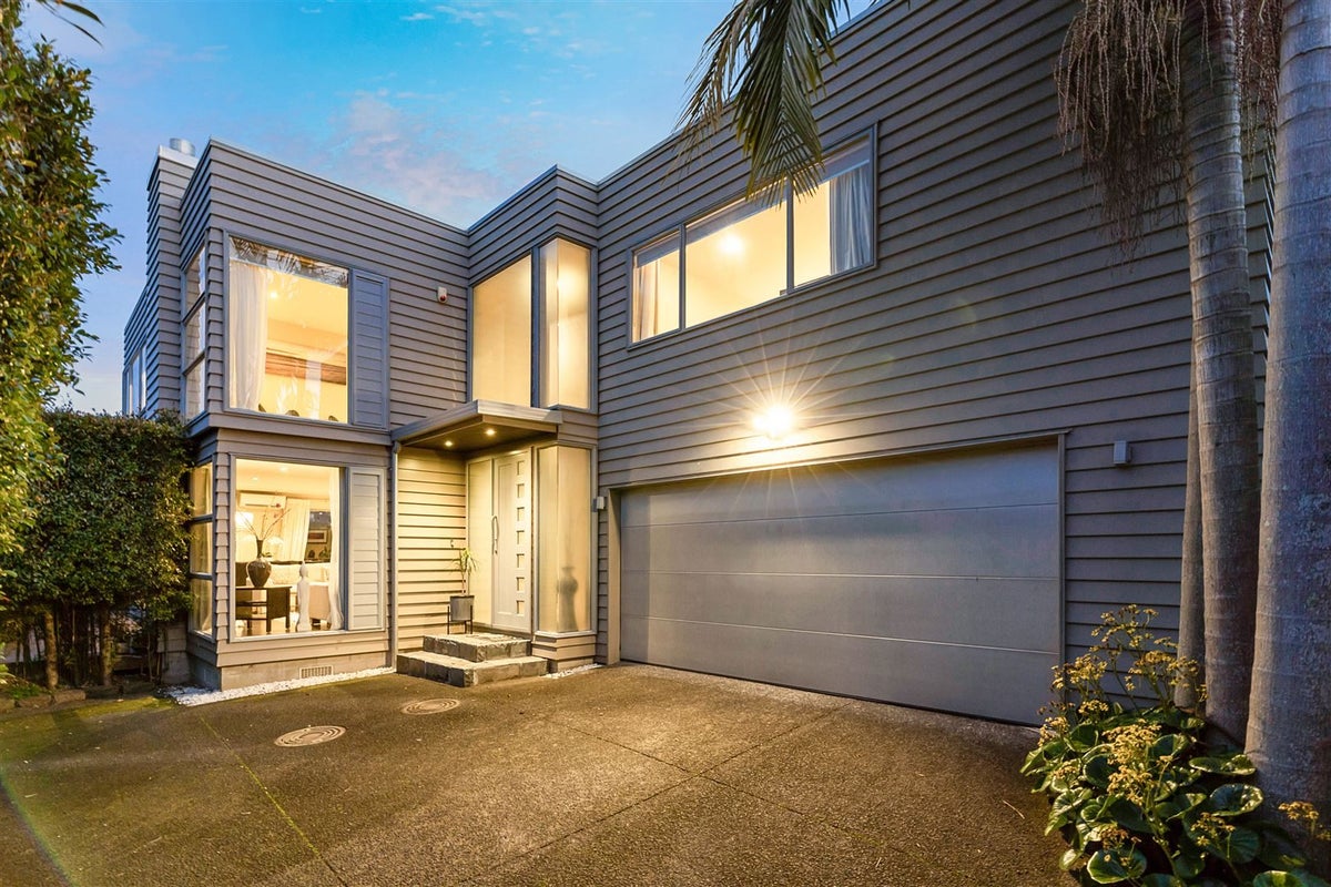 62A Pah Road, Royal Oak, Epsom - Carousel 1