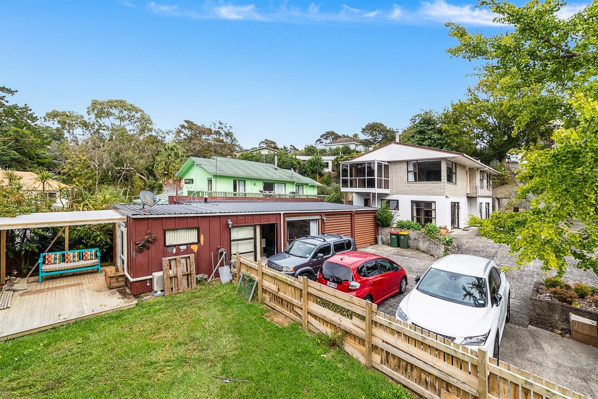 1/52B Pleasant Road, Glen Eden, Auckland - Carousel 2