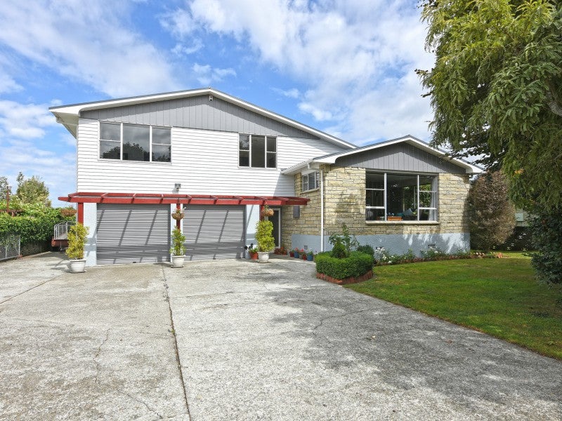 8B Arnot Avenue, Clouston Park, Upper Hutt - Carousel 1