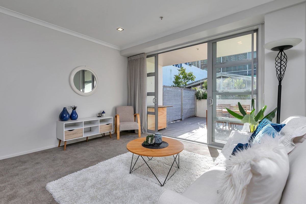1E/39 Mackelvie Street, Grey Lynn, Auckland - Carousel 2