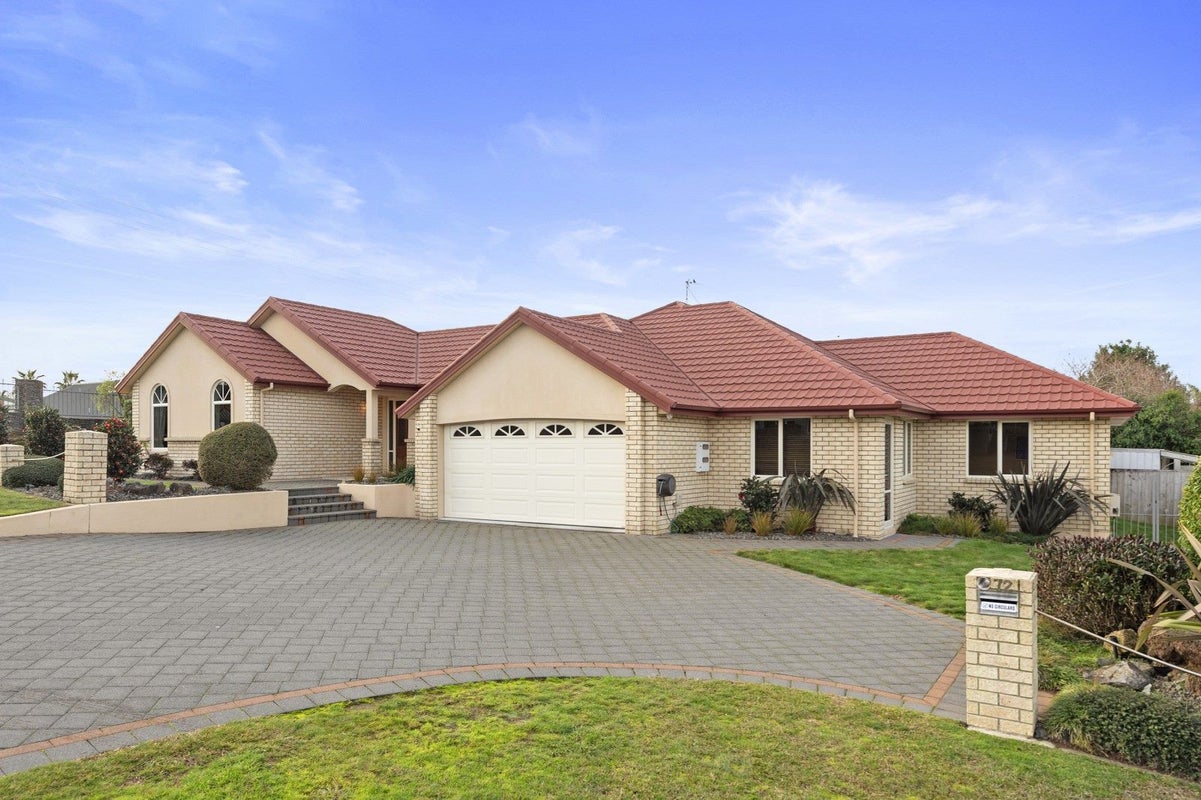 72 Callum Brae Drive, Rototuna, Hamilton - Carousel 1