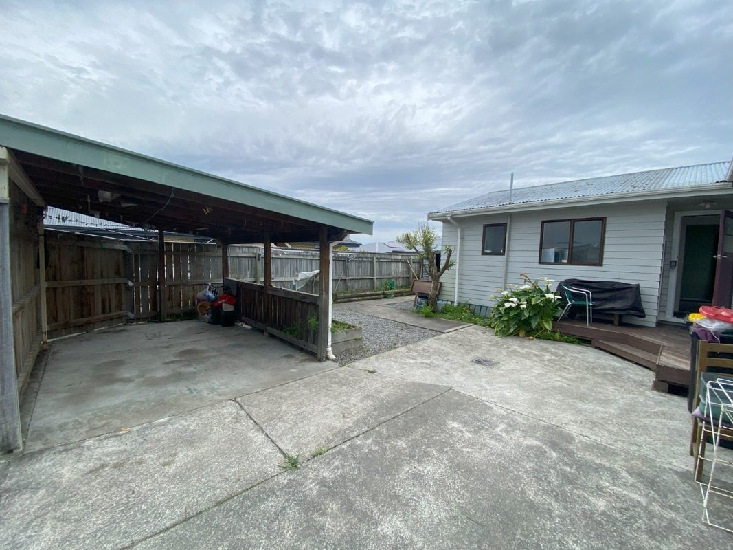43 Hutcheson Street, Mayfield, Blenheim - Carousel 11