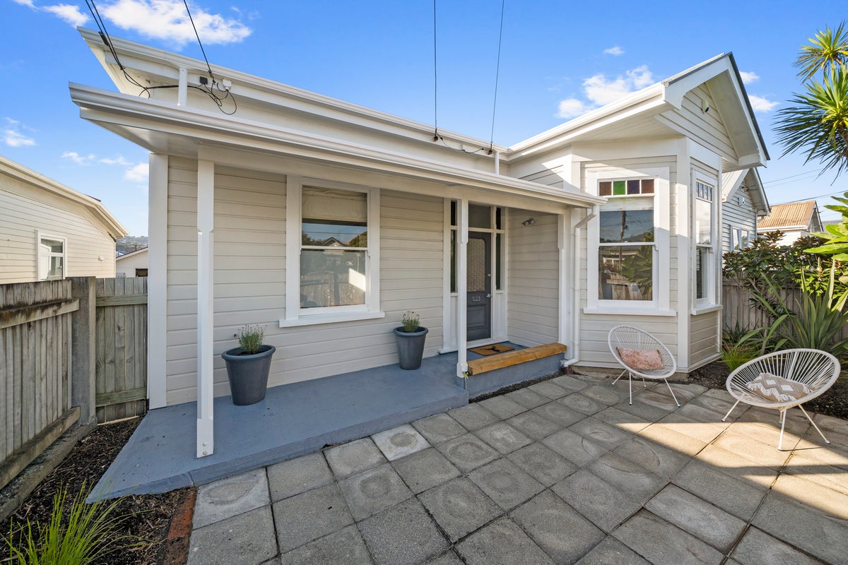 13 High Street, Petone, Lower Hutt - Carousel 1