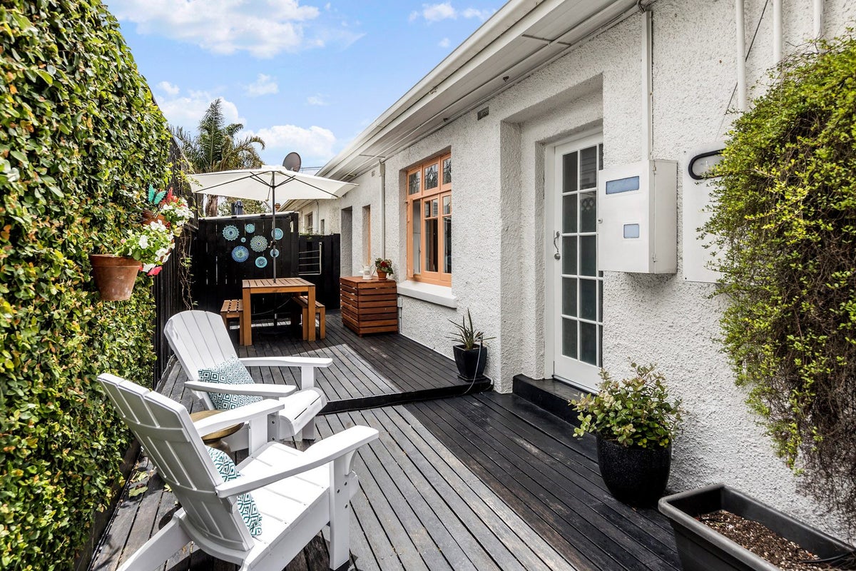 2/197 Balmoral Road, Balmoral, Auckland - Carousel 2
