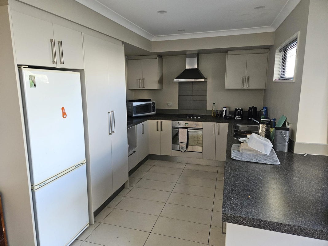 58 Fairfield Avenue, Addington, Christchurch - Carousel 2