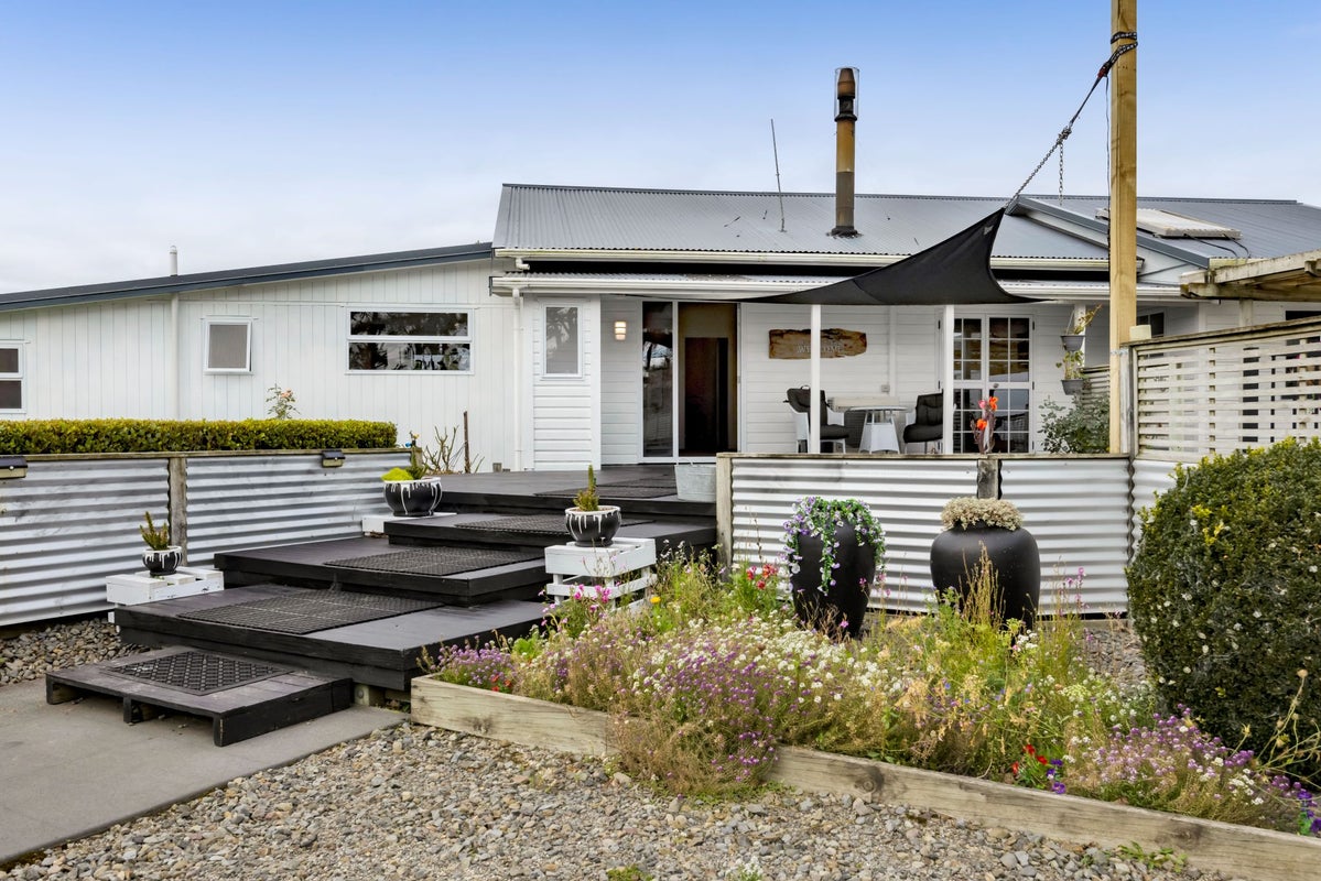 1288 Normanby Road, Manaia, South Taranaki, Taranaki - Carousel 50