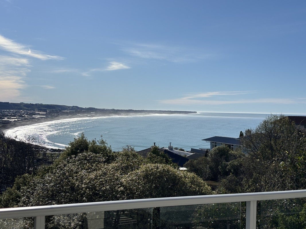 18 Tamar Street, South Hill, Oamaru - Carousel 23