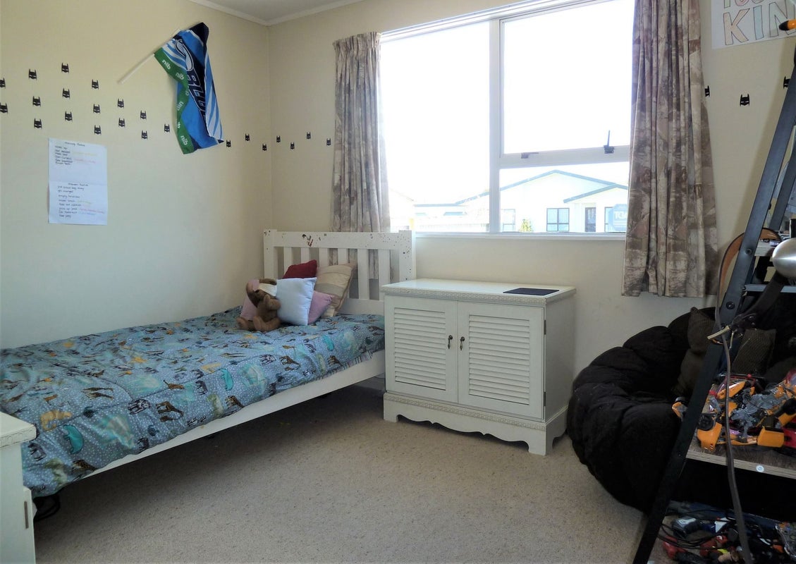 827 Southampton Street West, Saint Leonards, Hastings - Carousel 8